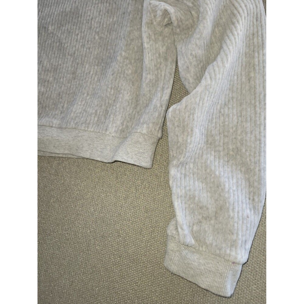 Forever 21 Size Medium Gray Ribbed Cropped Sweatshirt - Picture 2 of 6